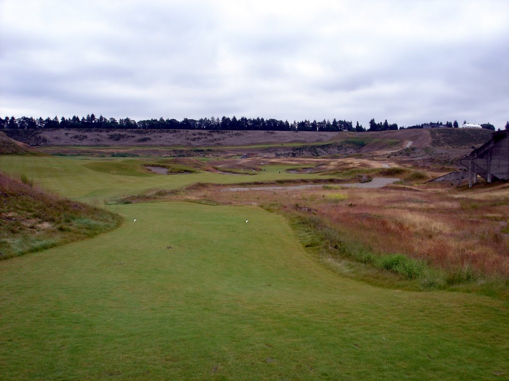 Chambers Bay Golf Course, Hole 18, Par 5, 604 yds, Tahoma by ©dyakimec