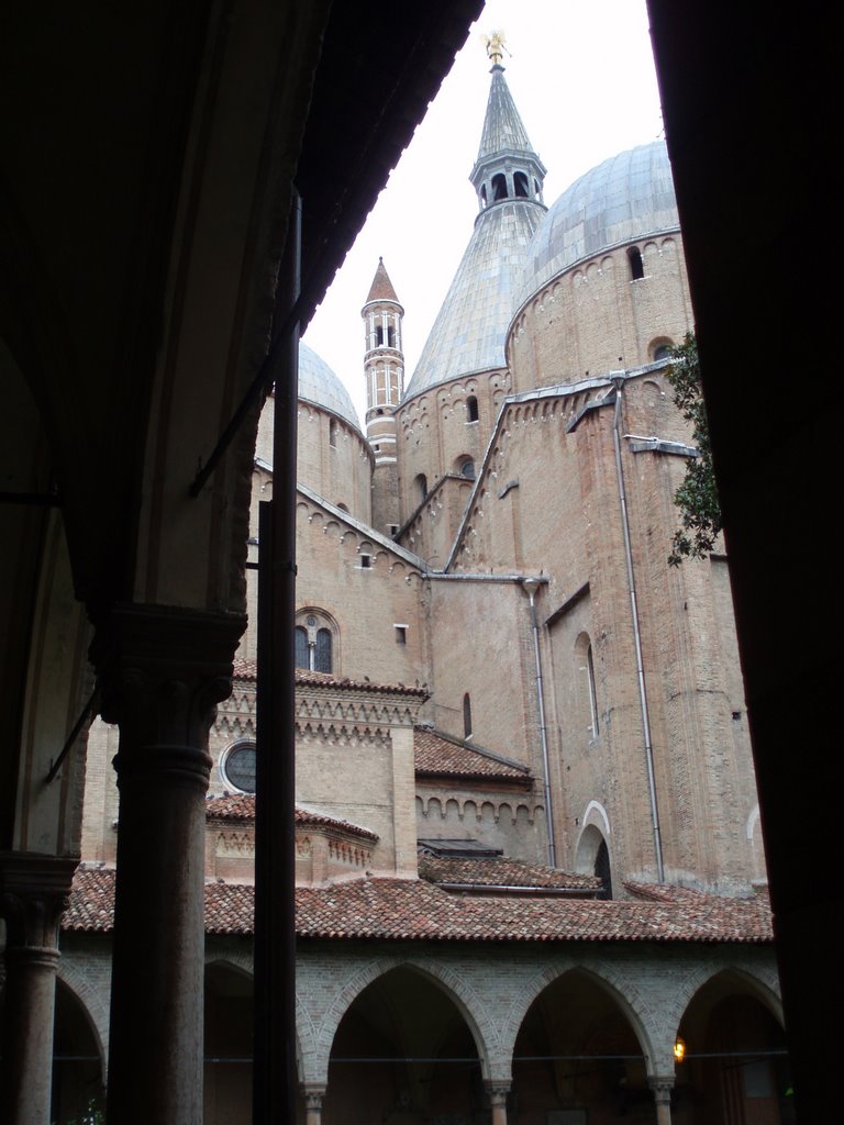 Padua - Basilica de San Antonio by Mario FF