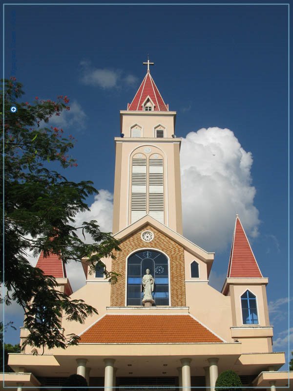 Nhà thờ - Phúc Lâm - Church by Vietnam - Paracels