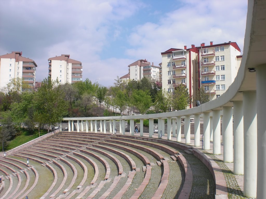 Vedat Dalokay Parkı by Alican Nalbat