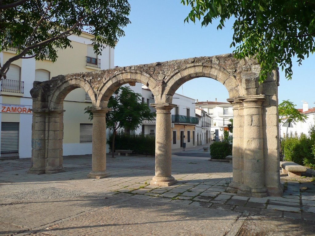 Los arcos de Santa Ana by Ricardo Pérez Mayordomo