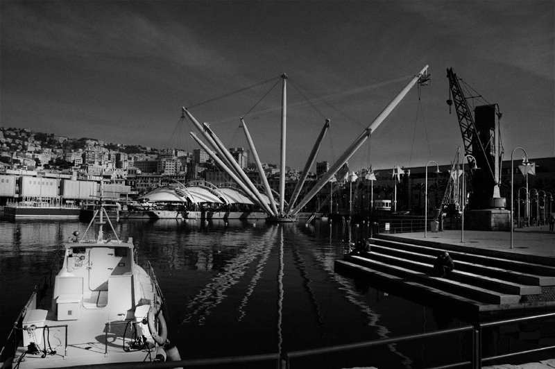 Ponte degli Spinola, 2, 16126 Genova, Italy by NicolaGiannotti