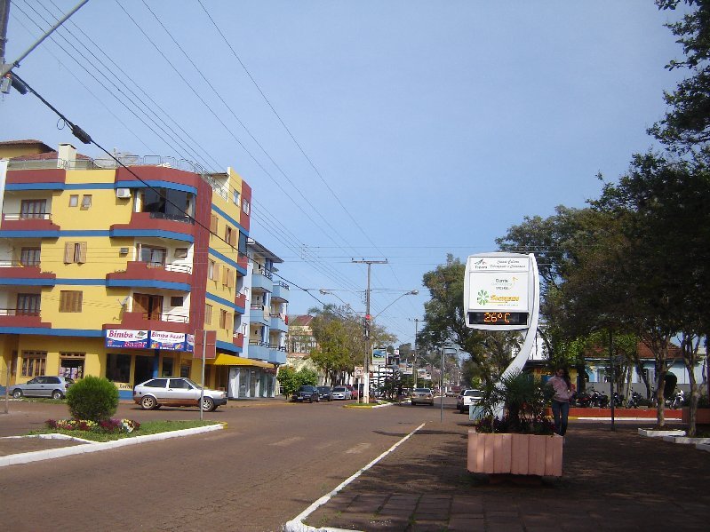 Praça Tapera by claudiowiener