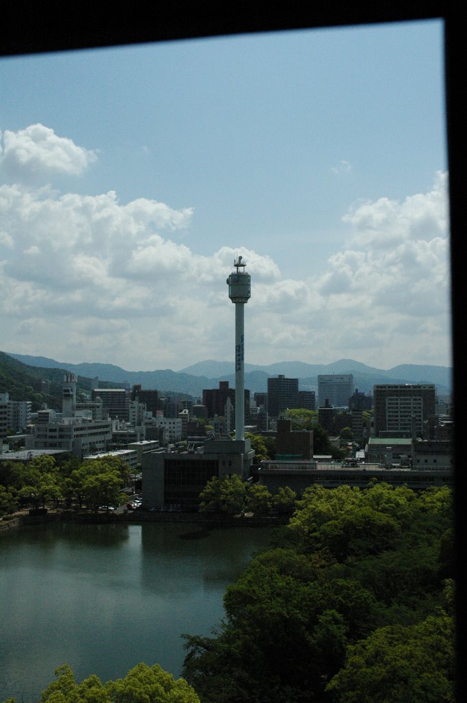 広島城から見る中国放送本社(RCC Broadcasting Co.Ltd to watch from Hiroshima-jo Castle) by ©Sagittarius Arrow