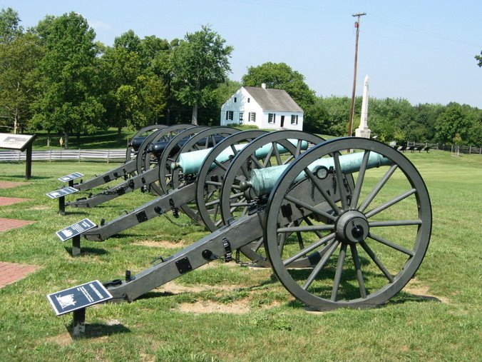 Antietam Battlefield - Artillery near Dunker Church by raptor96