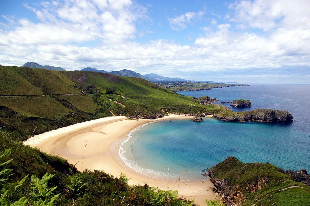 Playa de Torimbia, Niembro, LLanes, Asturias by Antonio Alba