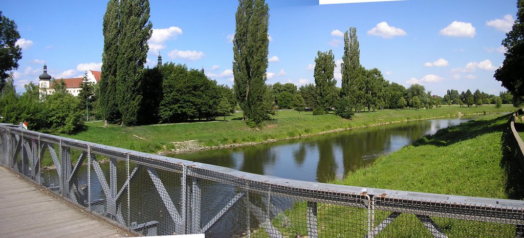 Olomouc Lazce - Morava river (June 2009) by m.vykydal