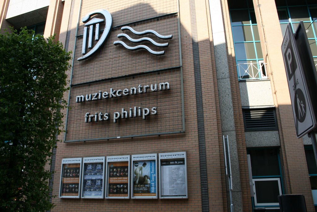 Muziek Centrum Frits Philips Eindhoven by uitinbrabant.nl