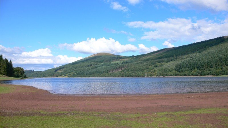 Pontsticill Reservoir, Brecon Beacons by Mamoru Kikumoto