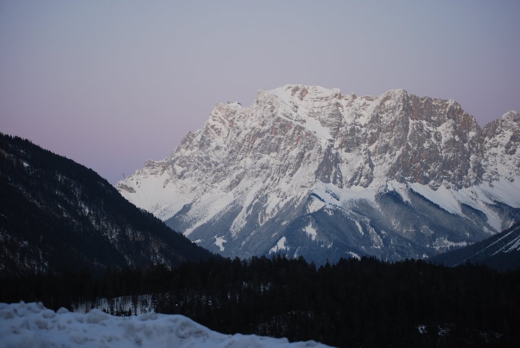 Zugspitze by solveig aggerholm