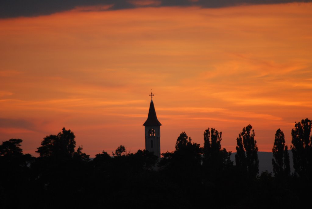 Biserica de pe Calea Poplacii by adrian vlaicu