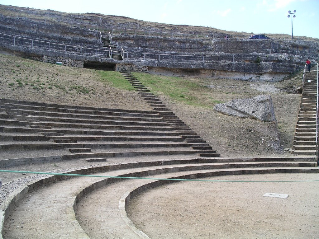 Teatro by Enrique Camarero