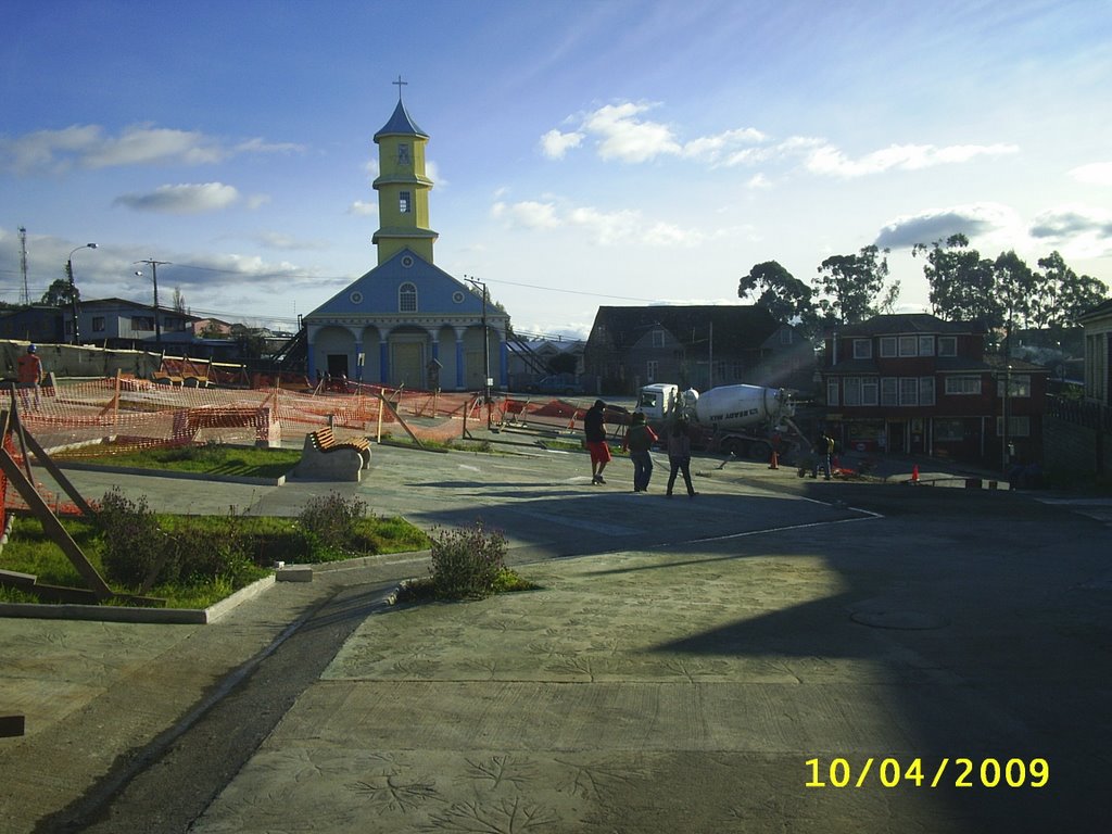 Plaza de Chonchi remodelada by jmramirez