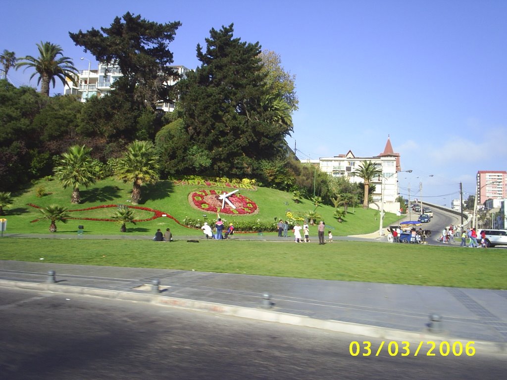 Reloj de Viña del Mar by Patricio  Astorga So…