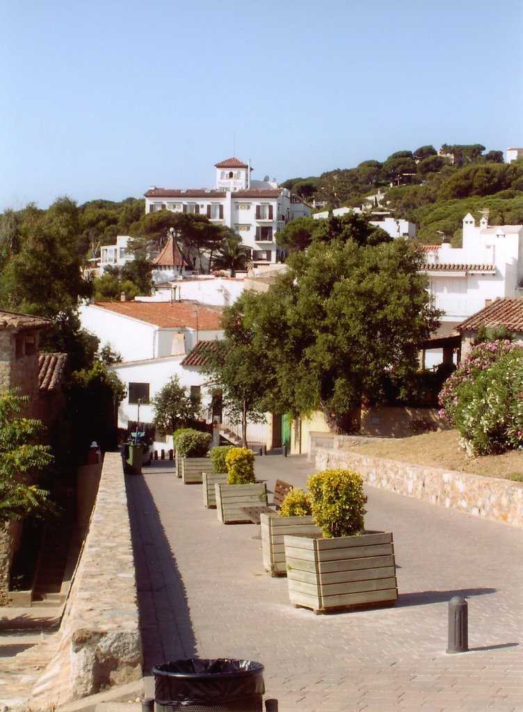 Callela de palafrugell by Jacques Gouraud