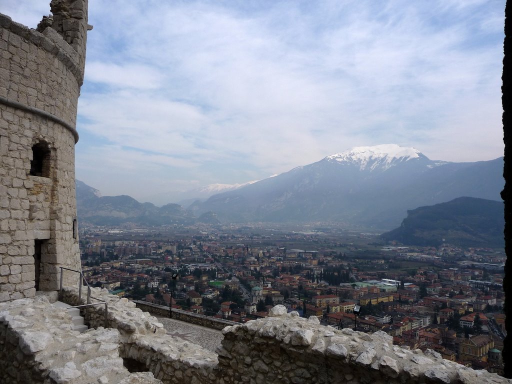 Panorama di Riva del Garda dal Bastione (TN) by Ilda Casati