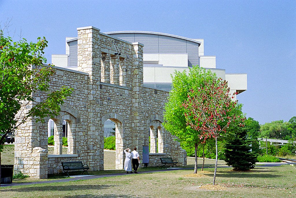 Old Skating Rink Facade and River Run Centre by Hochstenbach