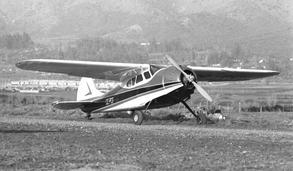 Un Clásico, Cessna 190 sn 7672 CC - PCF Tobalaba by horacioparrague