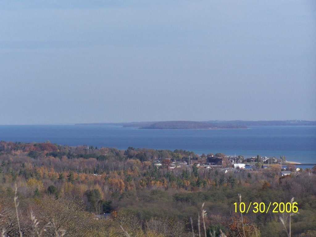 Grand Traverse Bay - Traverse City, Michigan by SMWortman