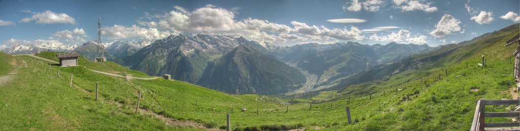 Tuxertalpanorama 180° HDR Juni by Mario Wenski