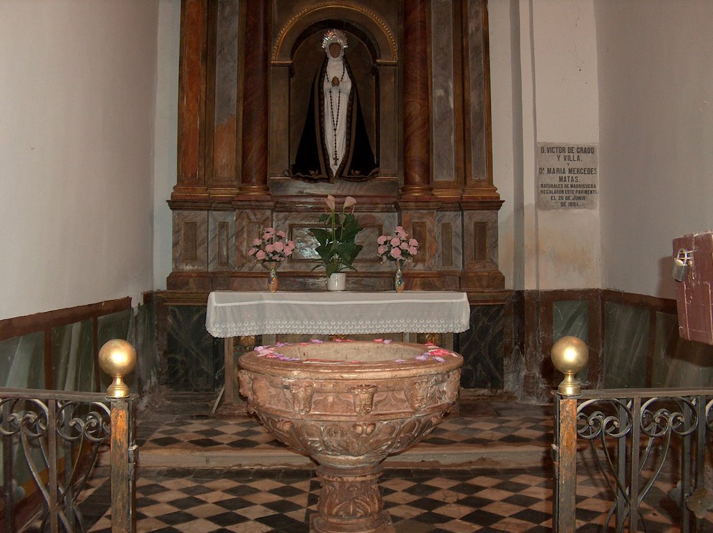 Capilla de La Dolorosa by Juan José Zurdo