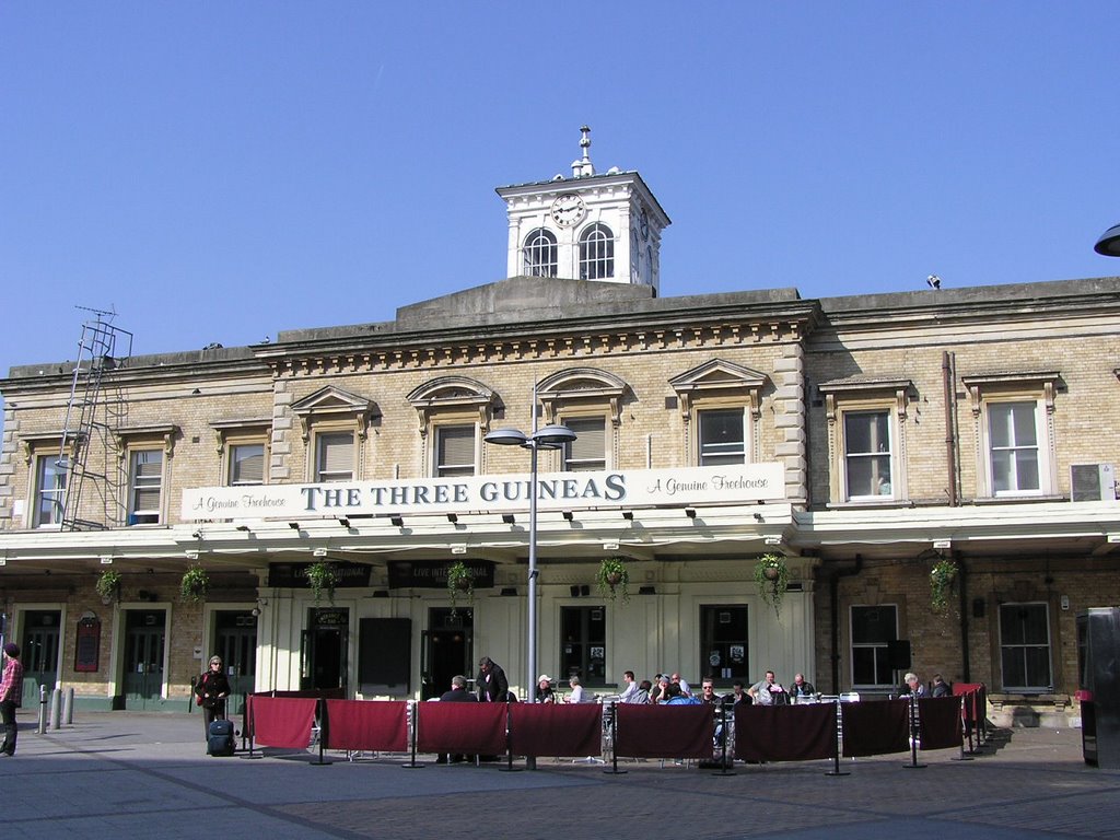 Reading Station England by dewas