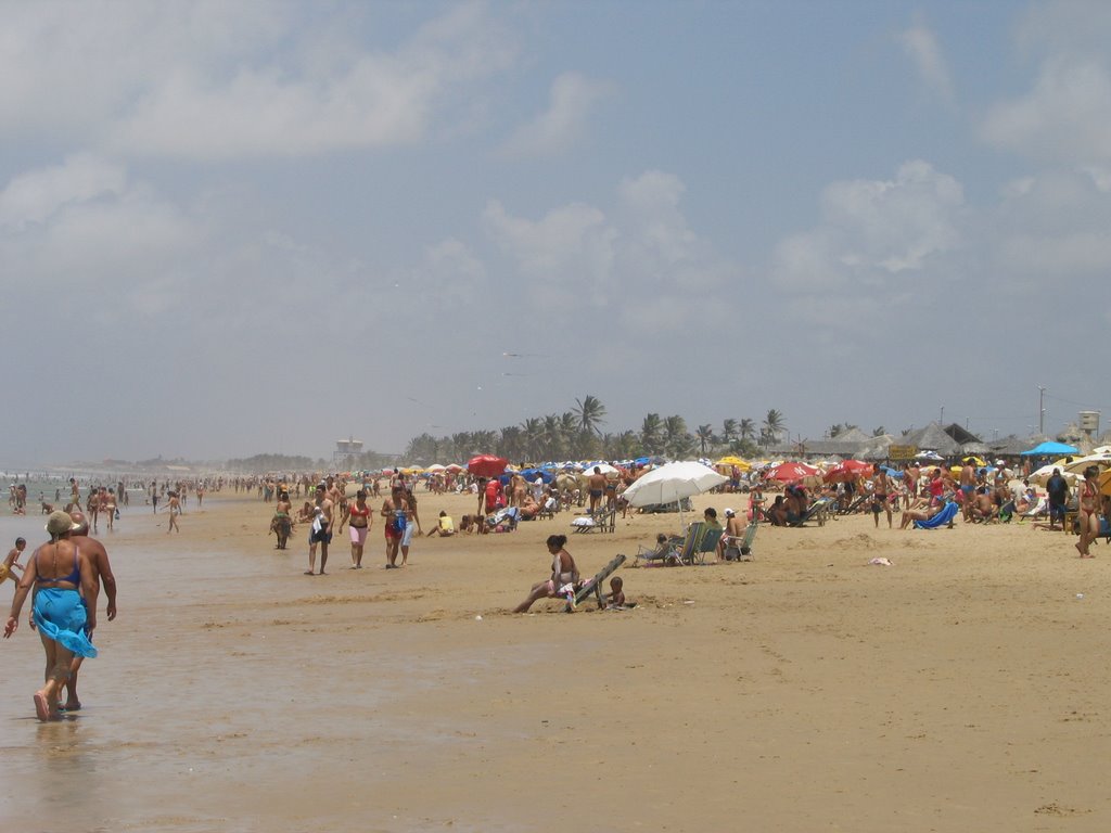 Praia do futuro(prox.hotel villa galé) by R.alves