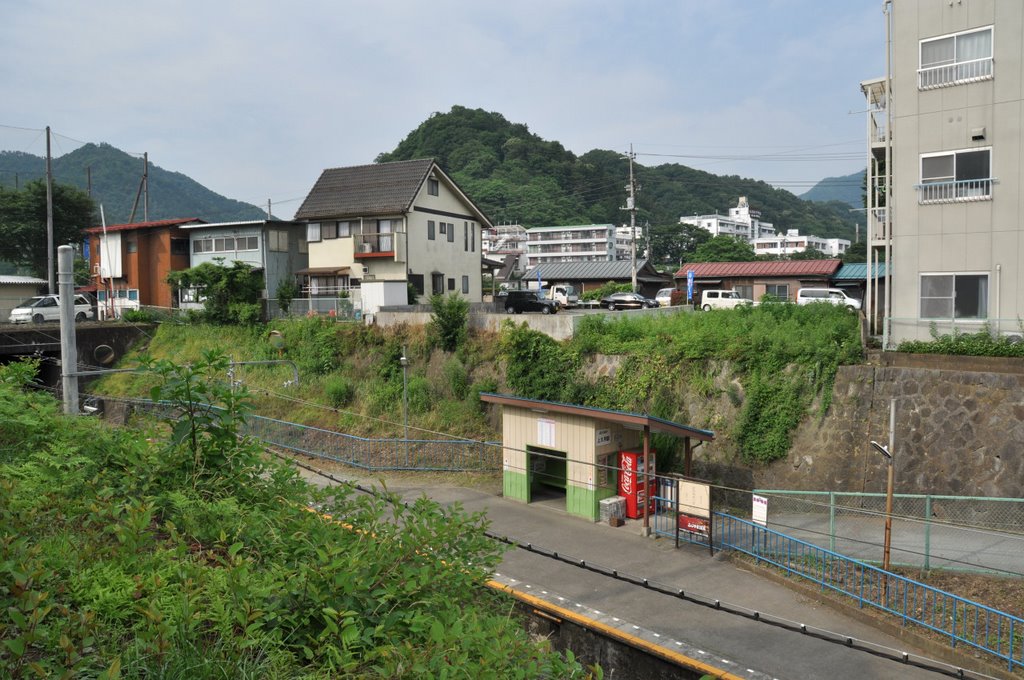 Kami-Ōtsuki Sta. 上大月駅 (2009.06.13) by k.takita