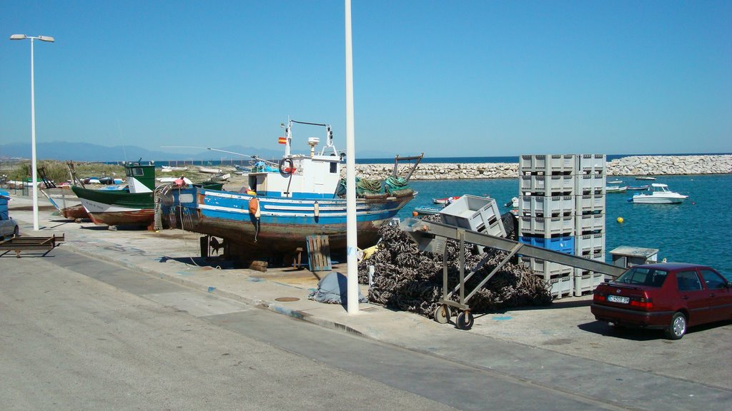 Nice little fishing village by La Linea by fitzyt