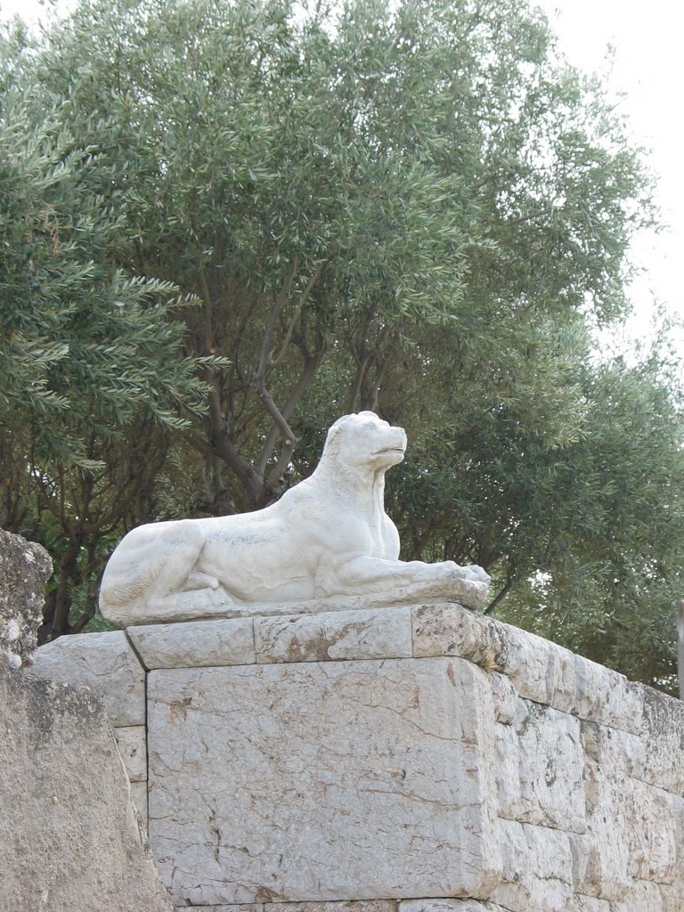 Ancient cemetery of Kerameikos - Αρχαίο νεκροταφείο Κεραμεικού by Phaethon