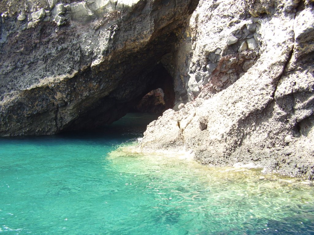 Lipari sea by zak63