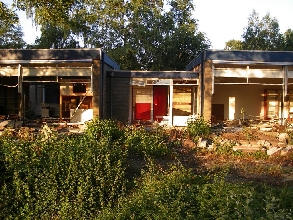 Sloop van de basisschool Pestalozzi by Marcel Klijnhout