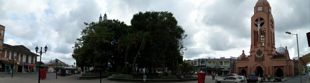 Parque Central - Quimbaya, Quindio by maurosolarte