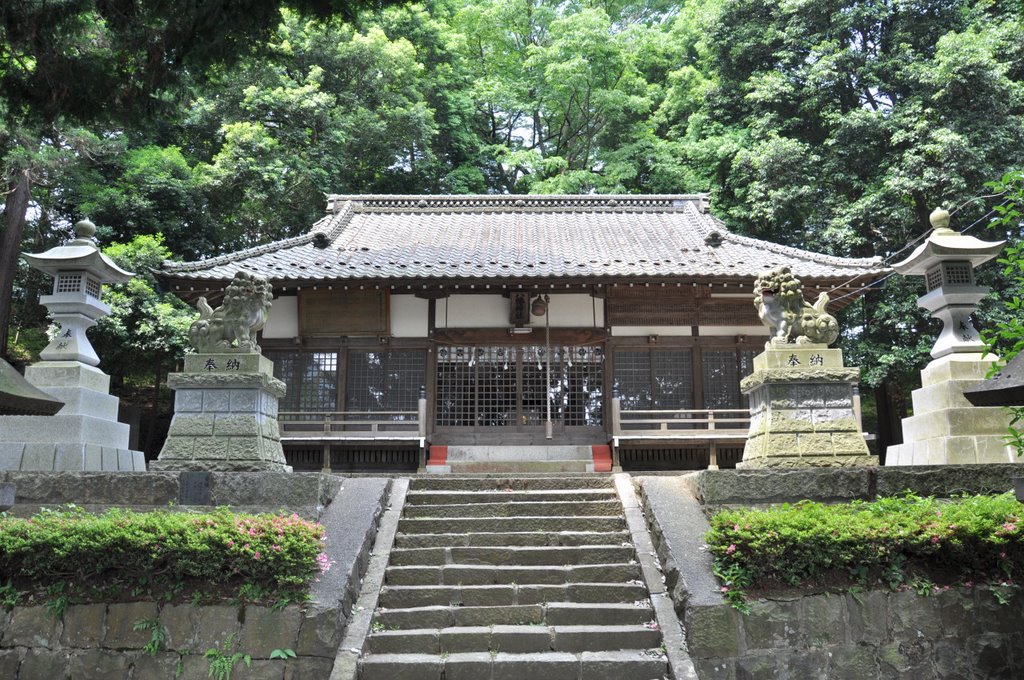 Hachiman-Jinja 八幡神社 (2009.06.13) by k.takita