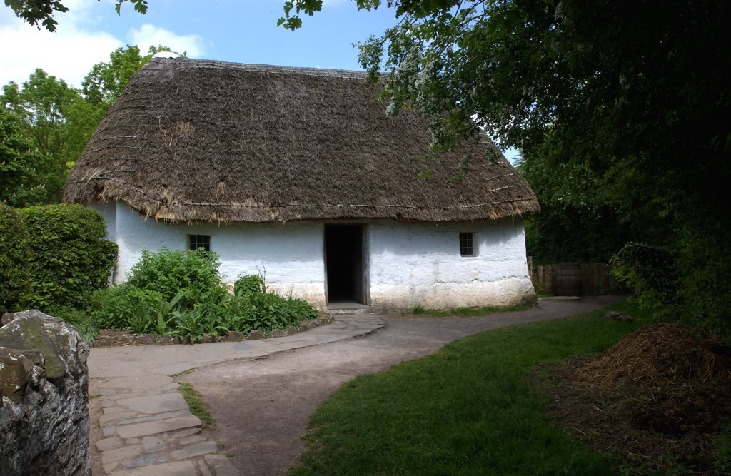 St Fagans farmhouse by museumwales