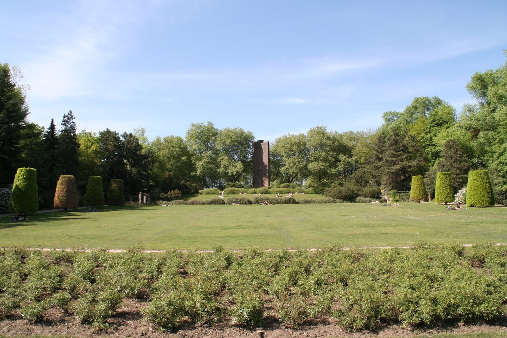 Ehrendenkmal Gelsenkirchen Buer by drbrause