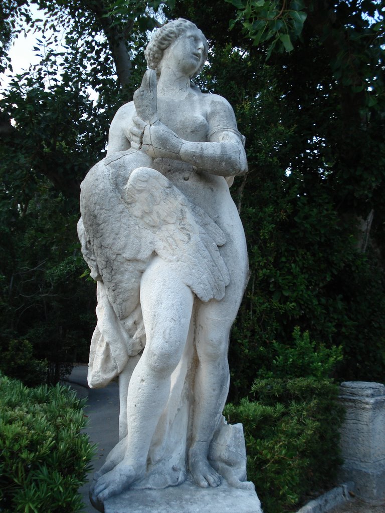 Statue at Vizcaya Mansion by quicktbs