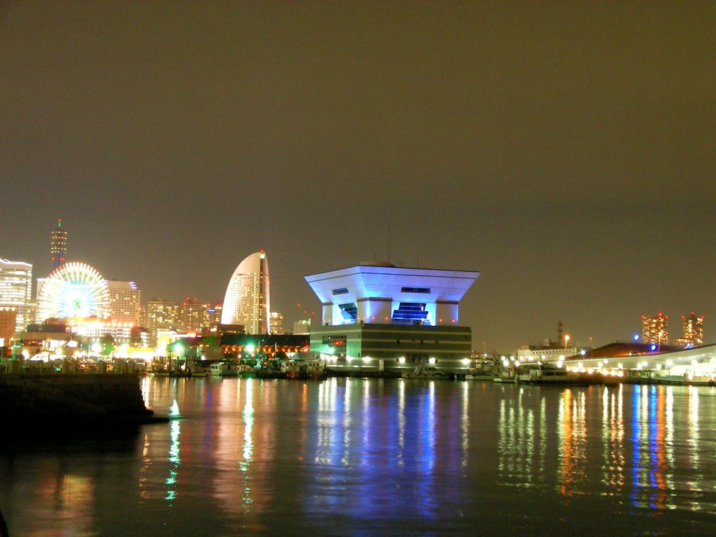 ☆Night View of International Passenger Terminal☆ by ☆AXL♈BACH☆