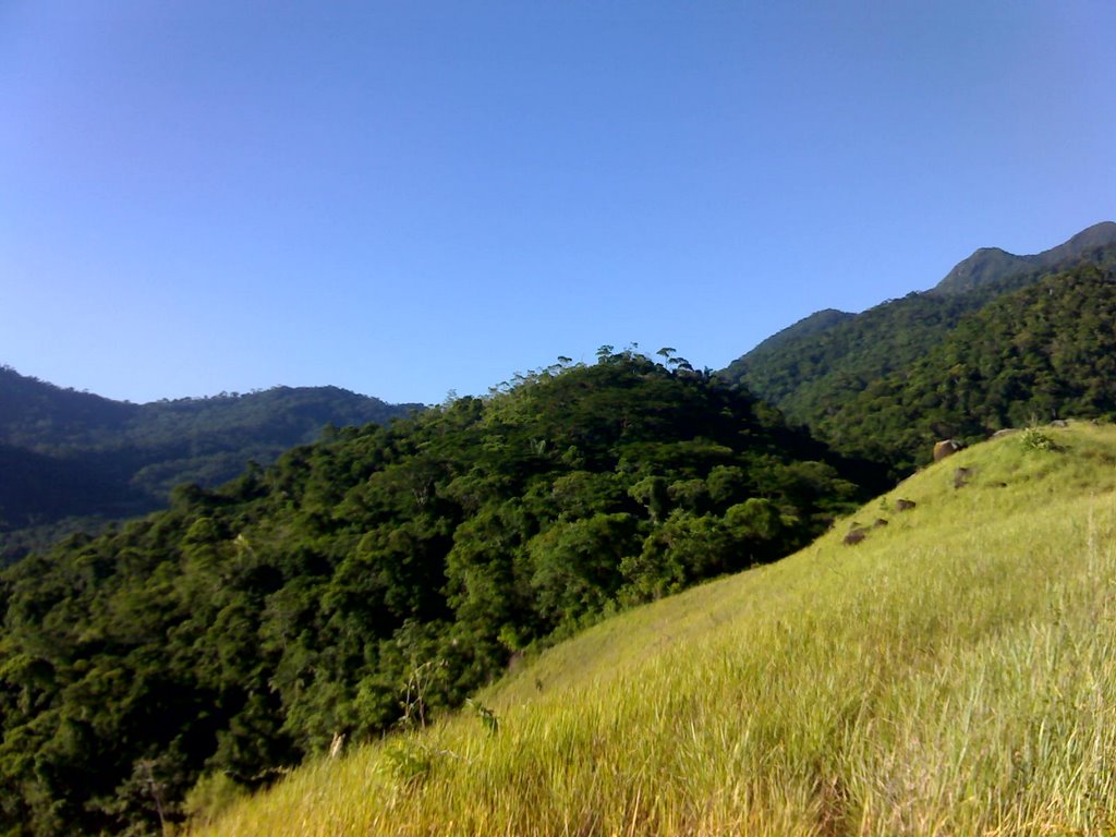 Serra do Mar - Praia do Sono by Gabriel Marcello