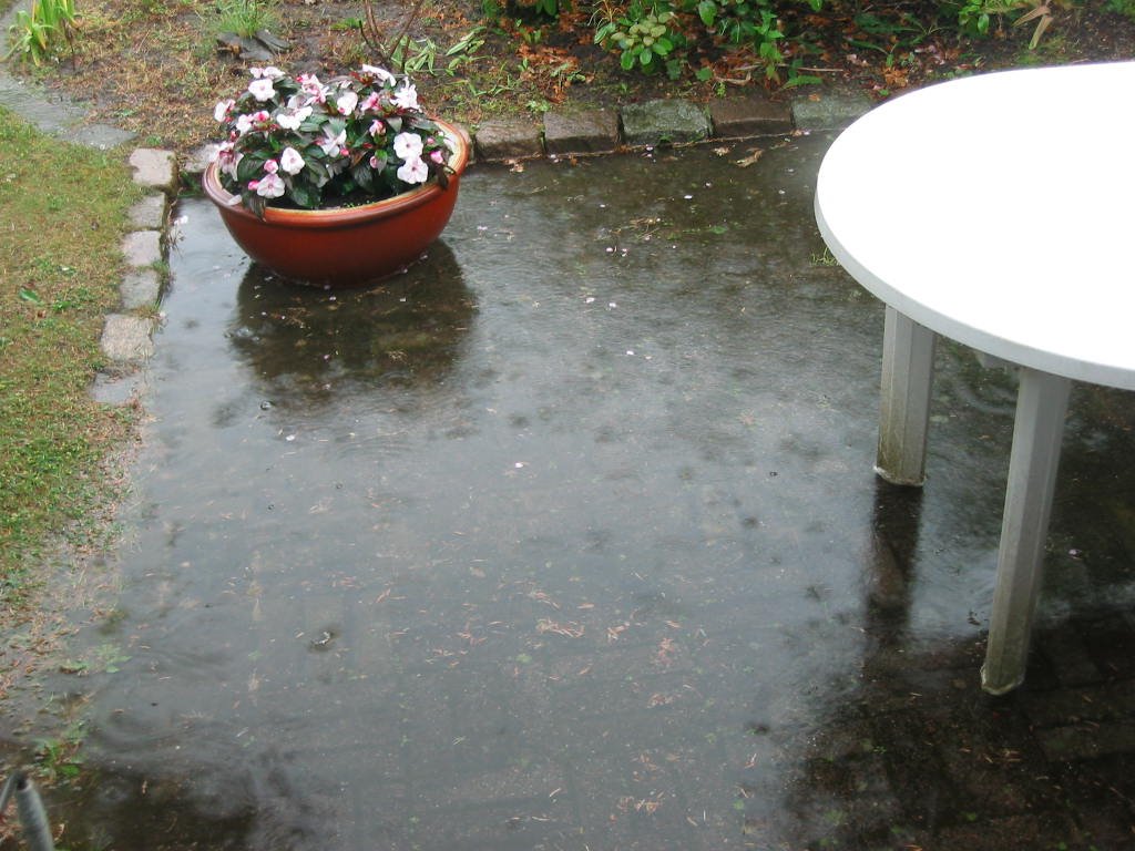 My terrace after torrential rain by Thomas Ahlmann-Ohlsen