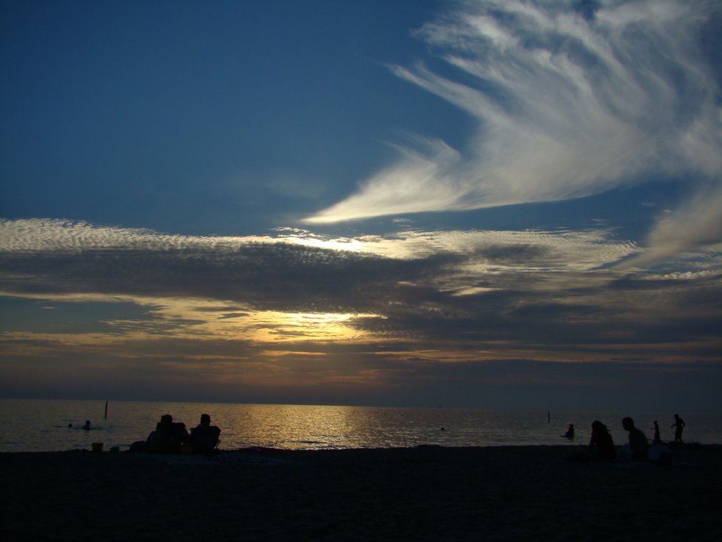 Lake Michigan, Kirk Park by jgral