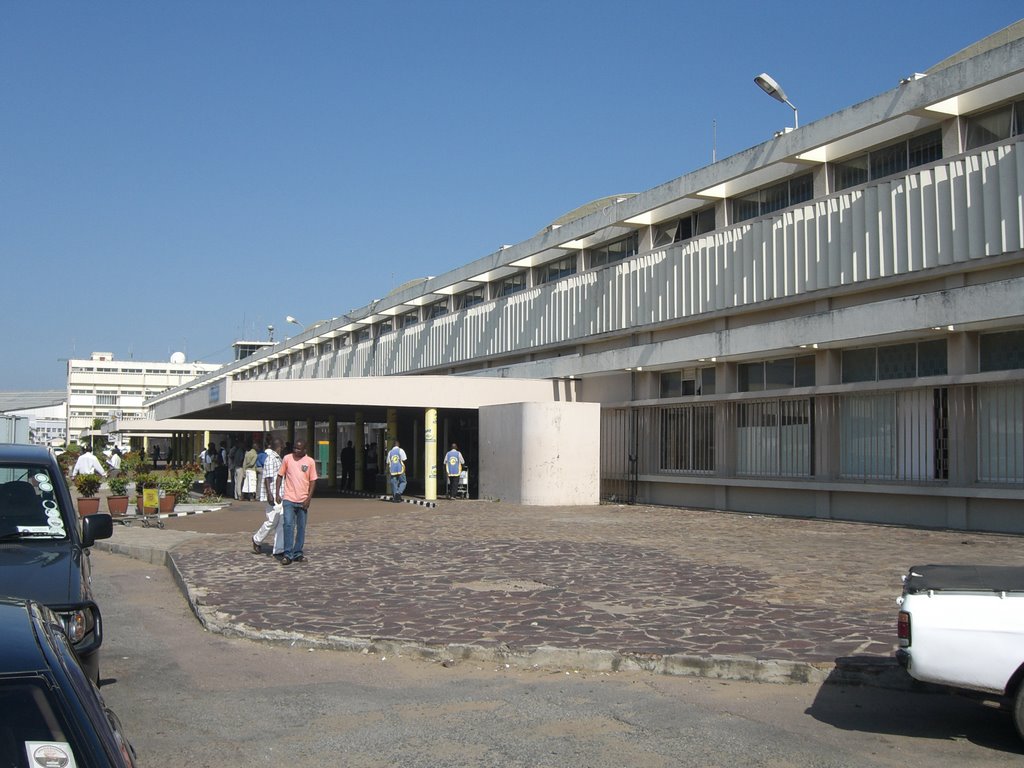 Aeroporto Maputo by santos313