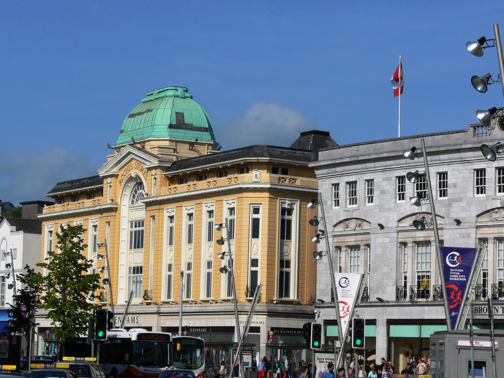 Cork - St Patrick's Street (Ireland) by jasonvy7