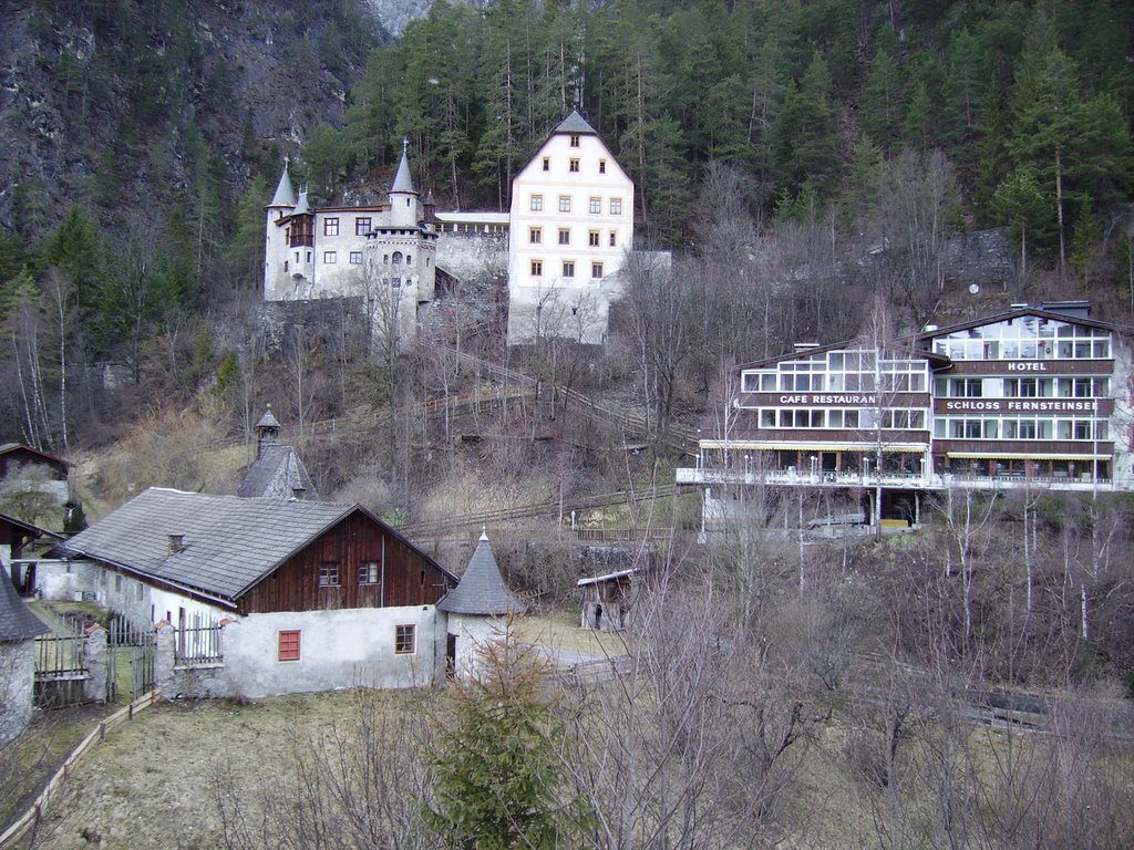 Burg bei Erwald am Fernpass by Reisender69