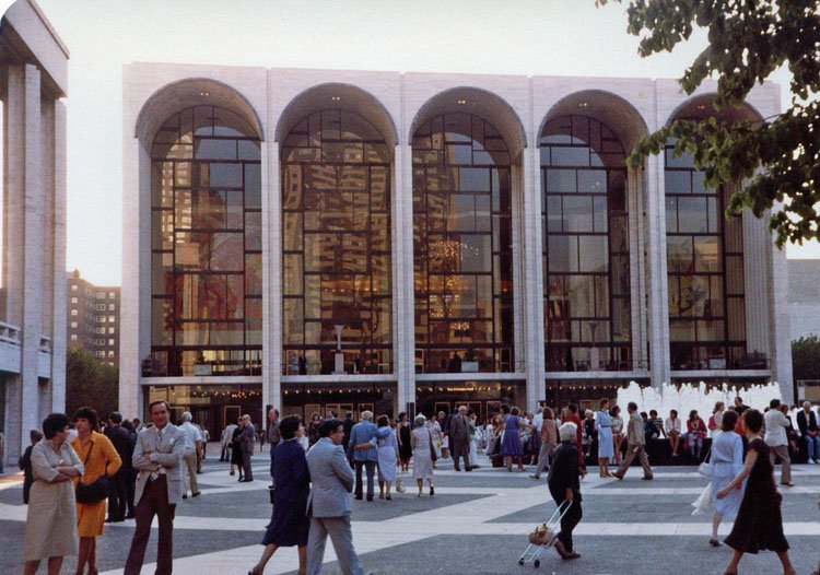 Lincoln Center June 1981 by pedrocut