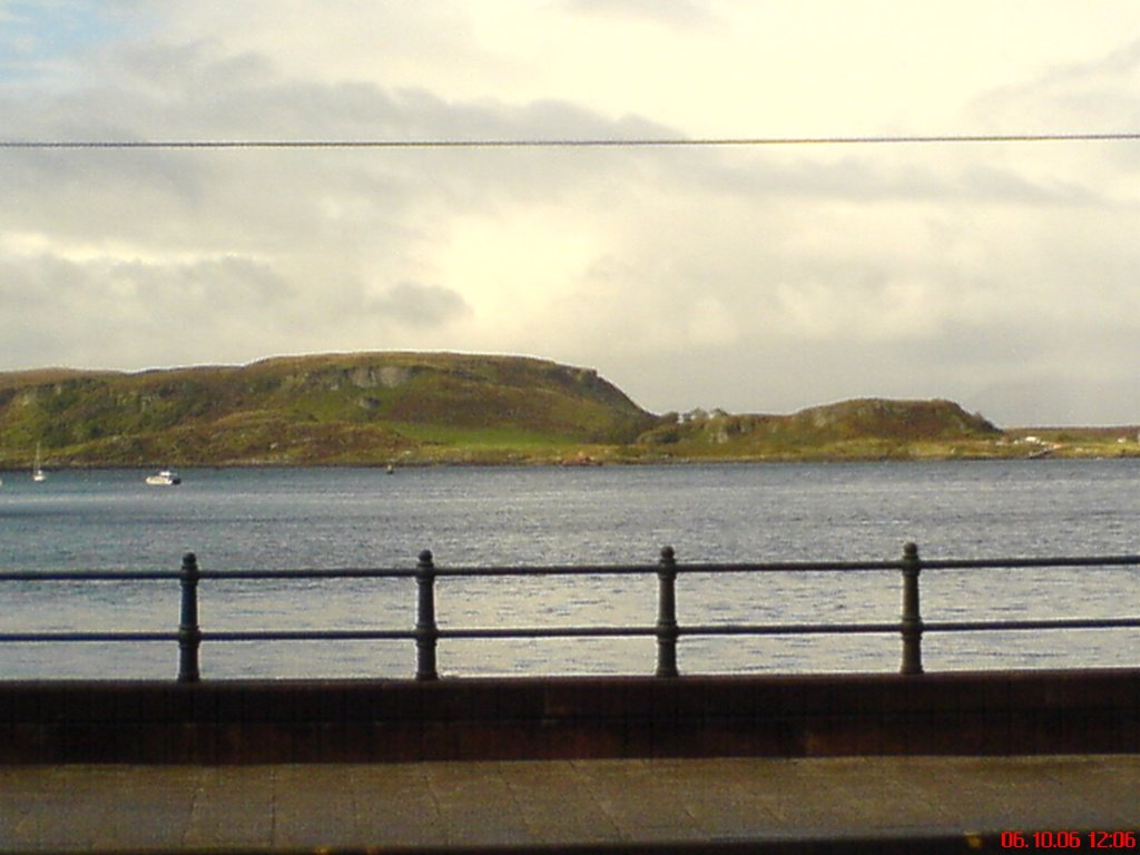 Coast of Oban by Sven Pröse