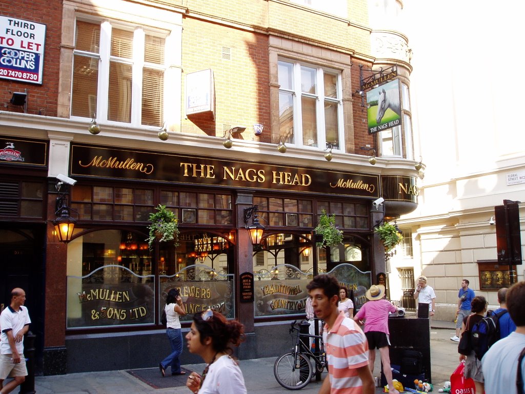 Pub : The Nags Head, James St. by Cloggie