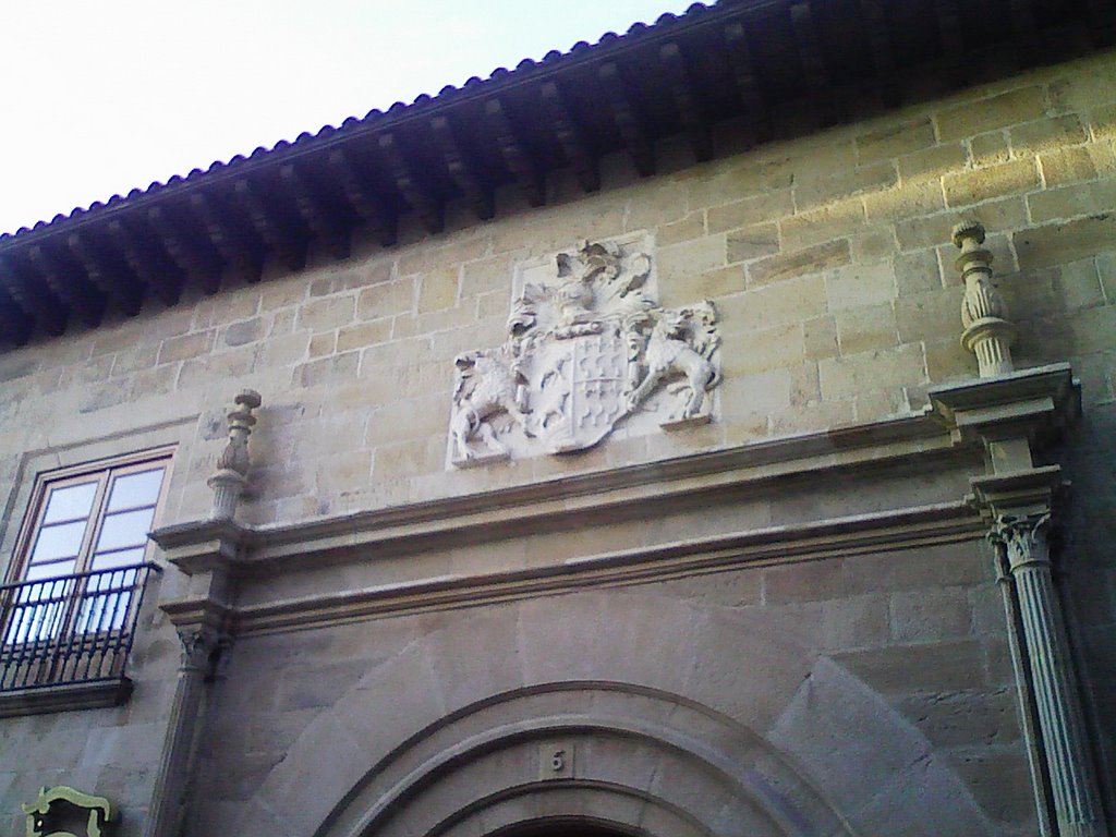 Escudo blasonado, Aguilar de Campoo (Palencia) by ©-Miguel A. Rodríguez Terán