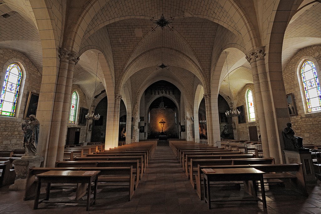 Interieur de l'église by lolo-69