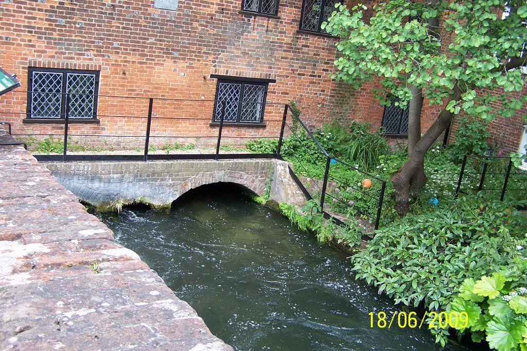 River Itchen flowing under the city mill in Winchester by reddwarf09